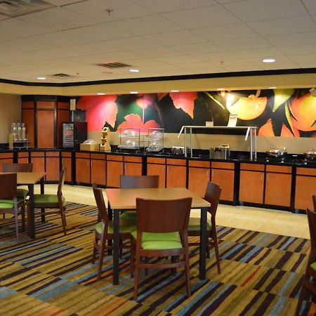 Fairfield Inn & Suites Houston Channelview Exterior photo